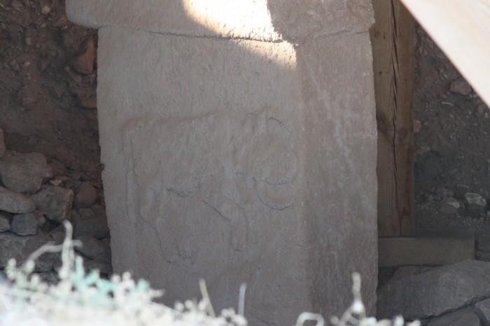 Une stèle à Göbekli Tepe
