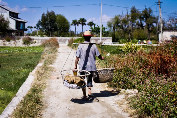 Paysan dans un village du lac Erhai au Yunnan