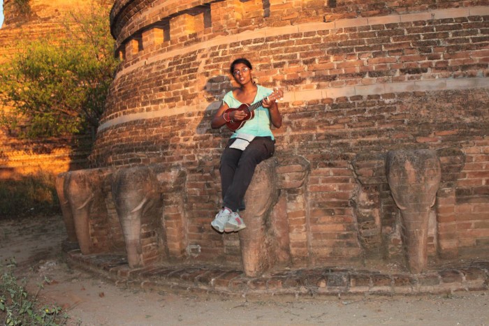 bagan_ukulele_elephant