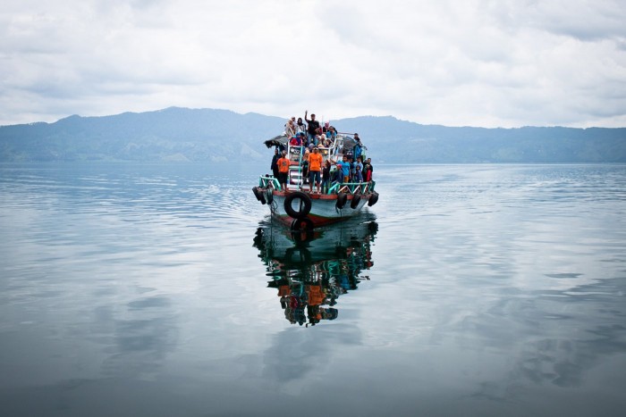 Lac_toba_bateau