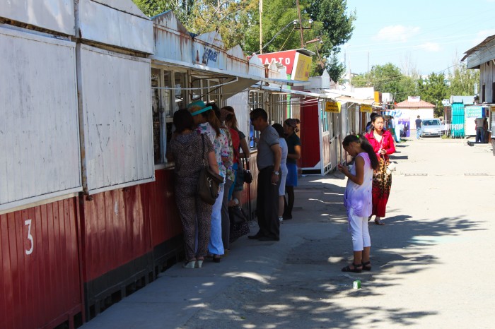 L'allée des bijoutiers à Karakol