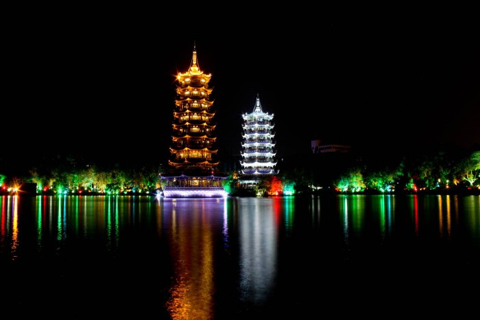 Pagodes de la Lune et du Soleil, Guilin