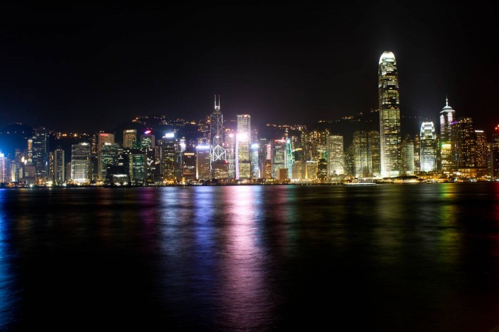 Skyline de Hong Kong la nuit