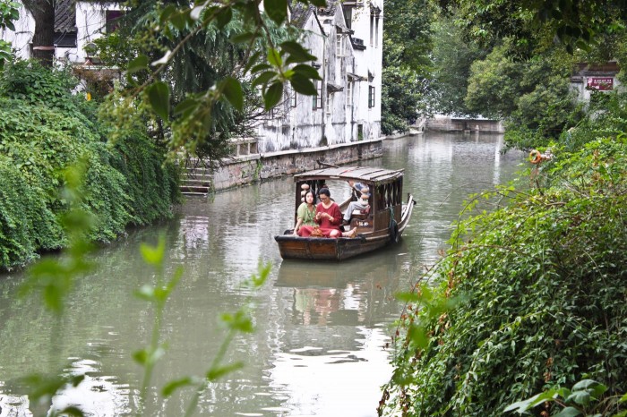 Gondole sur un canal de Suzhou 
