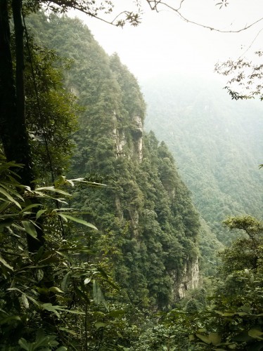 Emei Shan Falaises