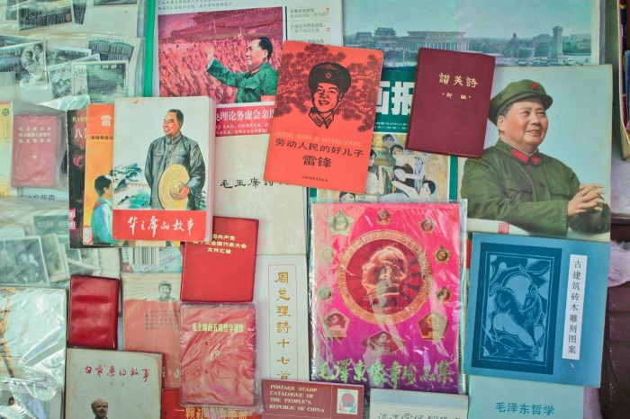 Vente de livres de propagande à Kunming