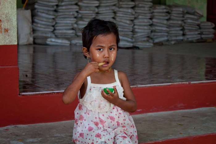 Hpa-An_enfant