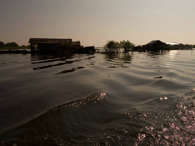 village sur le tonlé sap