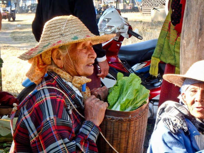 loikaw_marche